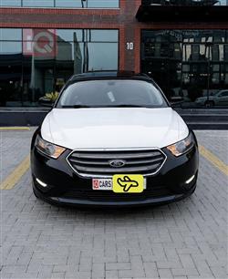 Ford Taurus